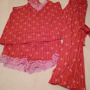 Charming Red Bow Print Pajama Set with Lace Trim